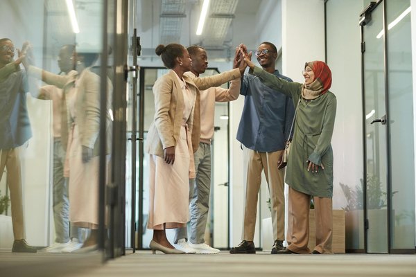 5 raisons d'opter pour du matériel industriel d'occasion